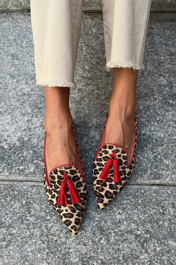 Daphne | Pointed Loafer With Red Tassels