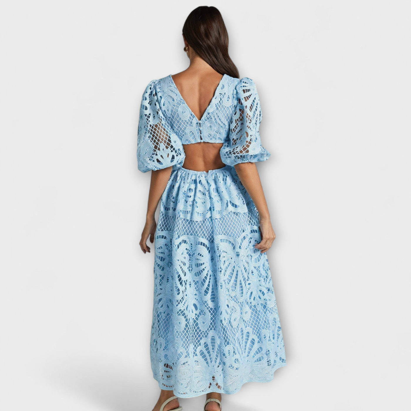 Elegant Dress with Delicate Details