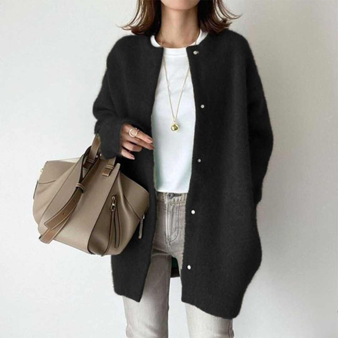 Chloé™ – Elegant Cashmere Cardigan