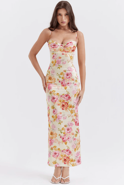 Della – Chic Maxi Dress