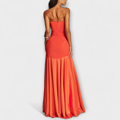 Vada - Off-Shoulder Maxi Dress with V-Neck